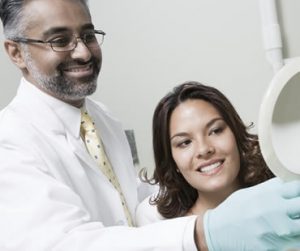 cosmetic dentist