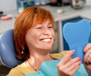 cosmetic dentist